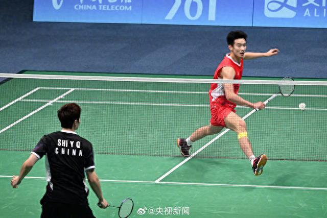 友谊赛中 友谊赛中